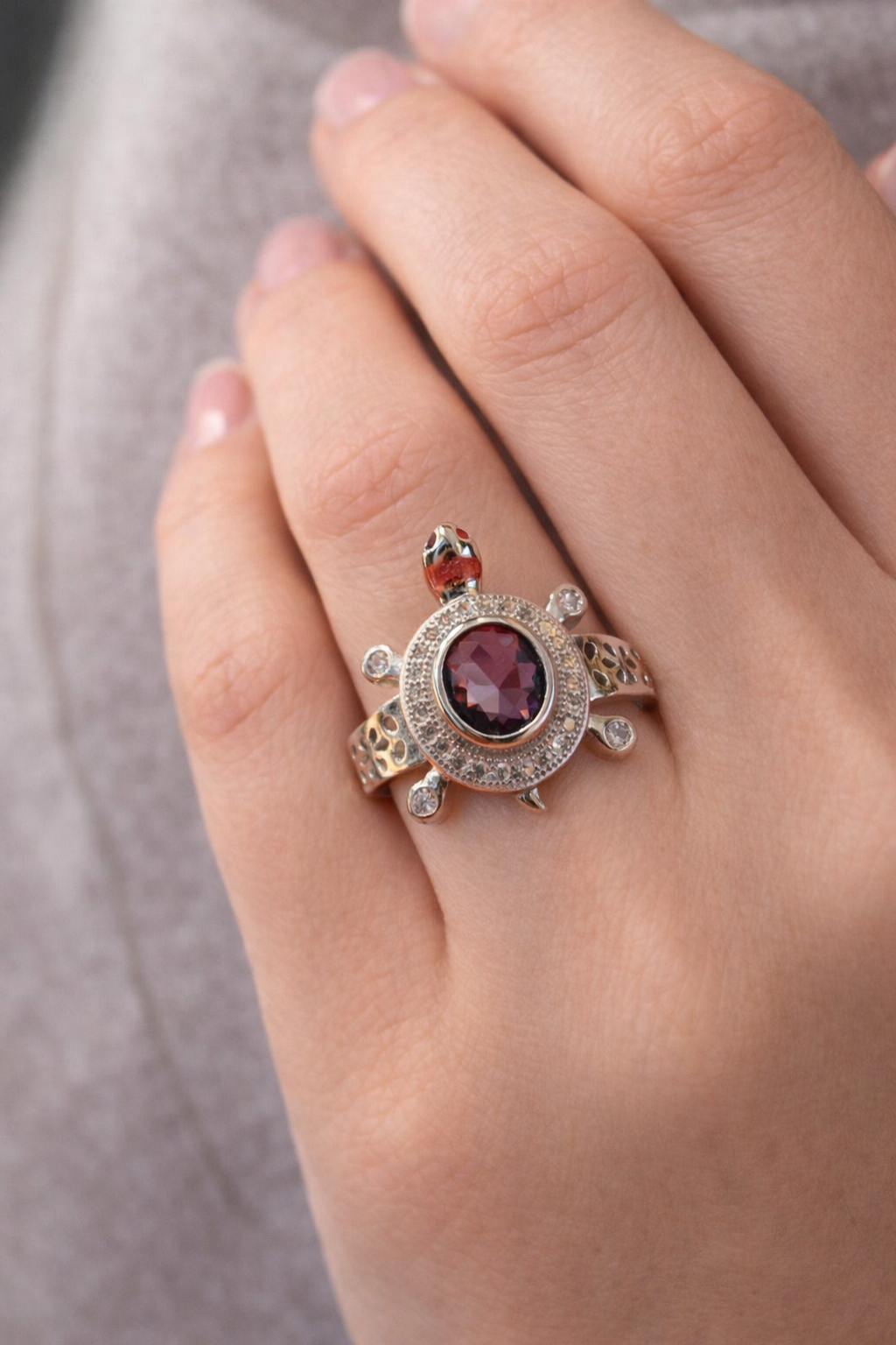 Ladybug Helm Garnet Glow Ring - Image 4