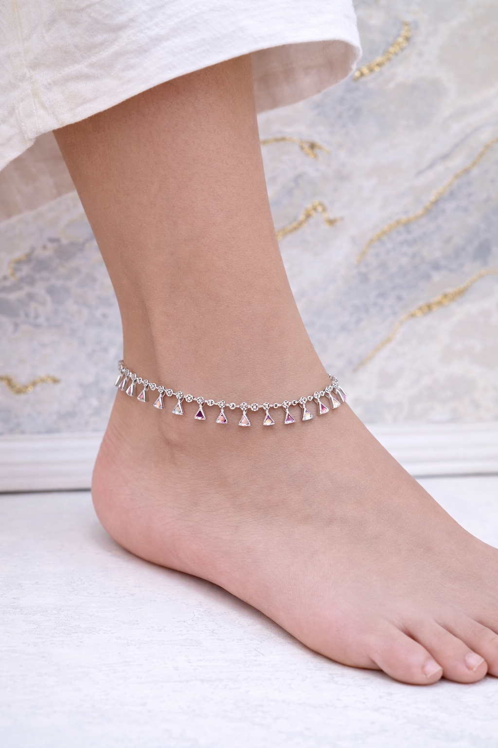 Aarohi Triangle Anklet - Image 2