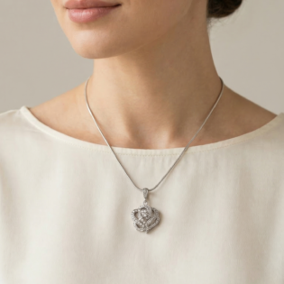 Eternal Knot Silver Pendant Set - Image 2