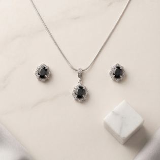Midnight Halo Silver Pendant Set