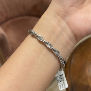 Silver Serene Twist Bracelet - Image 2