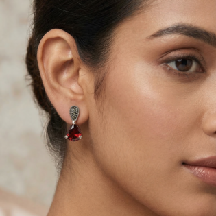 Crimson Ember Drop Earrings - Image 5