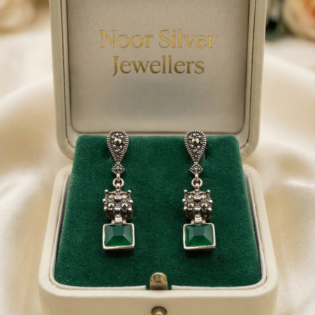 Emerald Heirloom Drop Earrings - Image 3