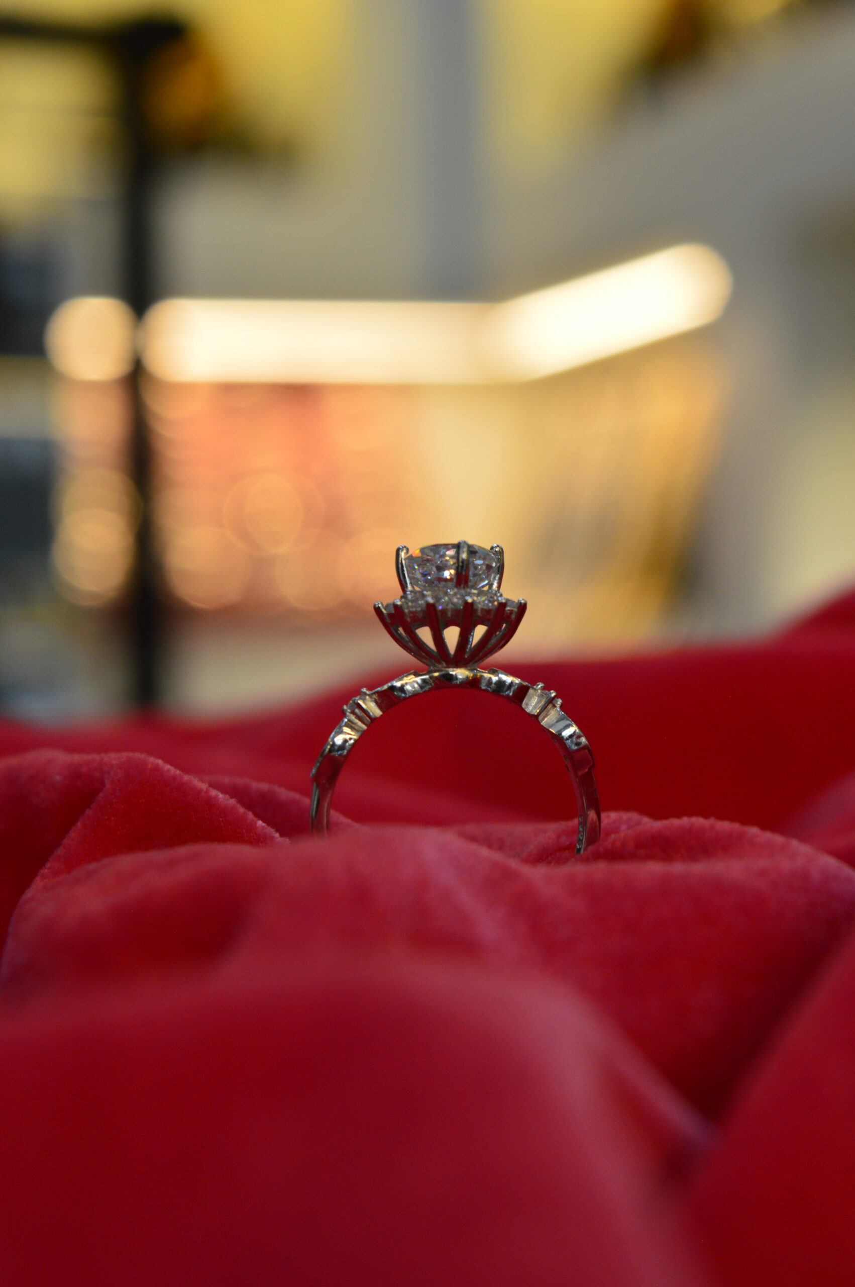 Aurora Starburst Halo Ring - Image 4