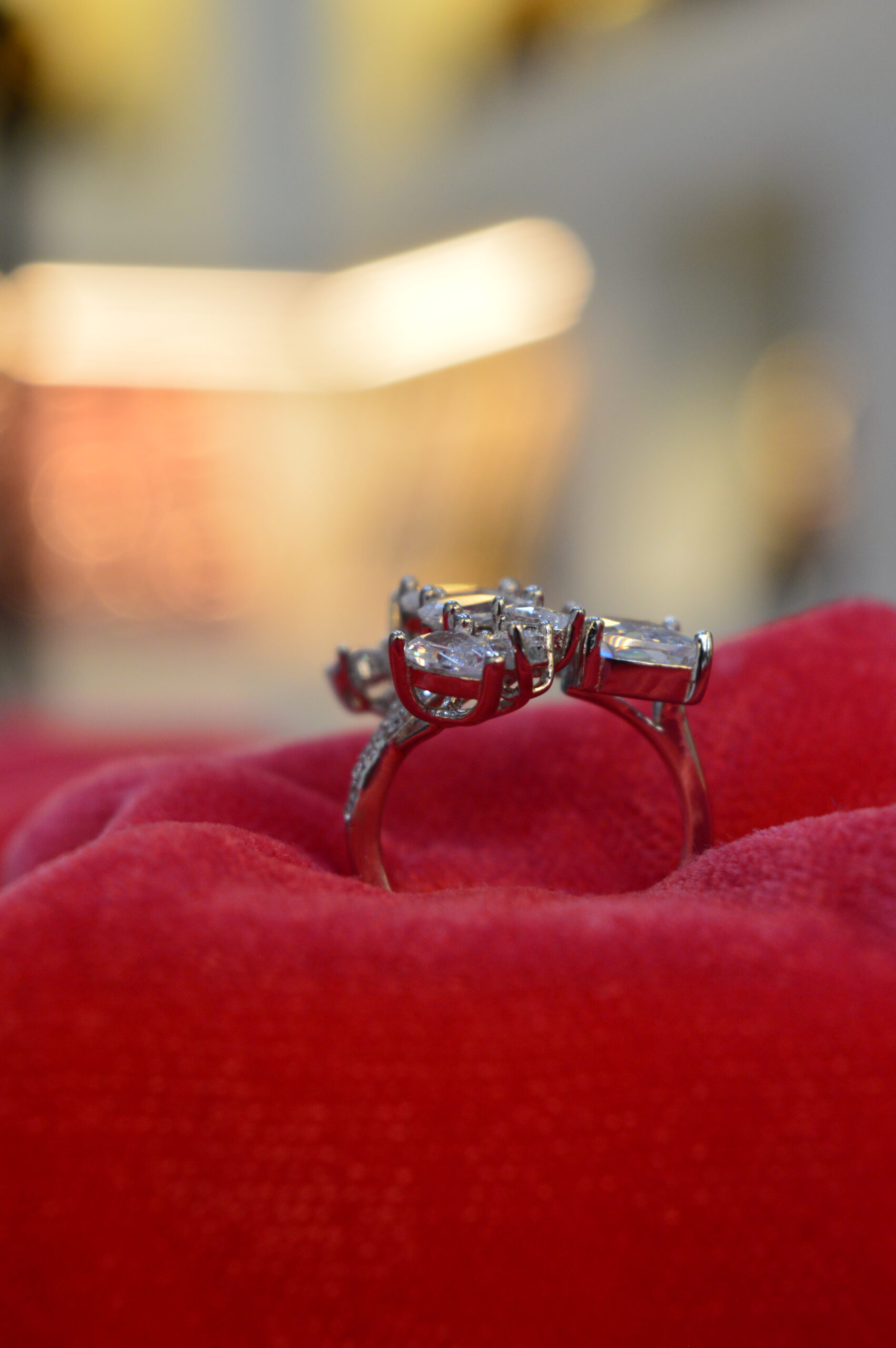 Crystal Vine Toi et Moi Ring - Image 4