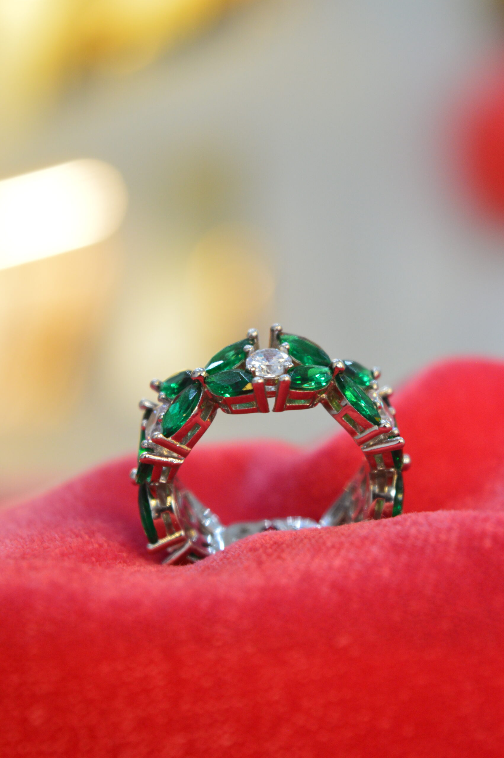 Emerald Vine Silver Ring - Image 4