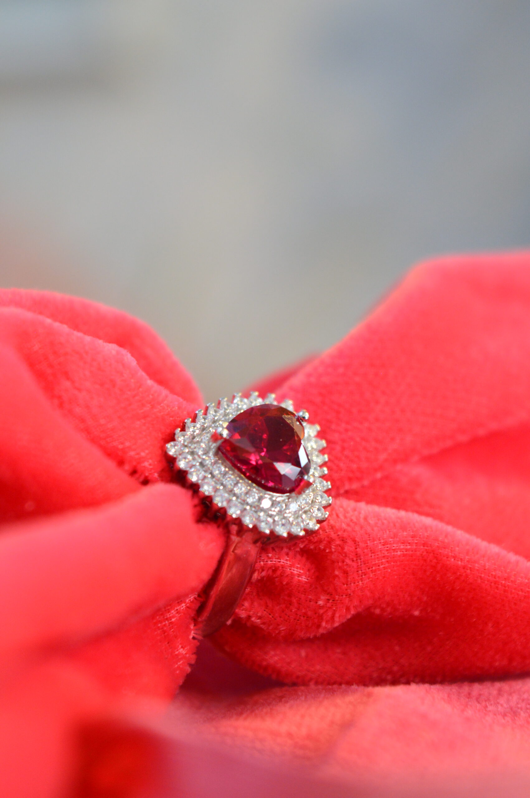 Crimson Heart Halo Silver Ring - Image 2