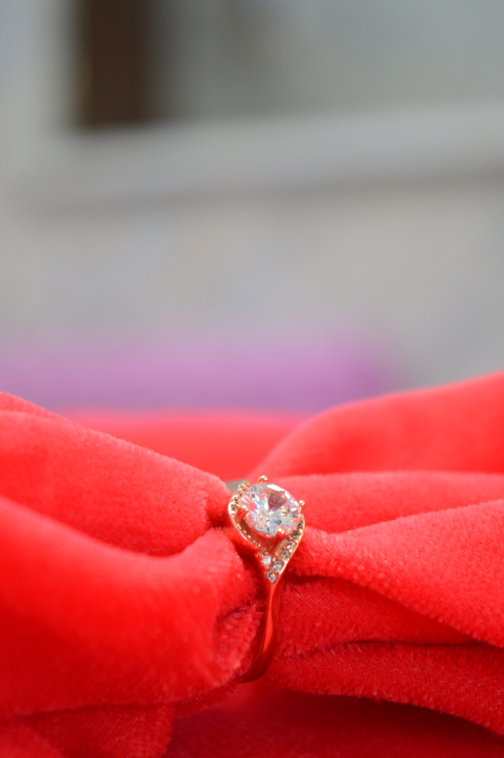 Twilight Swirl Halo Ring - Image 2