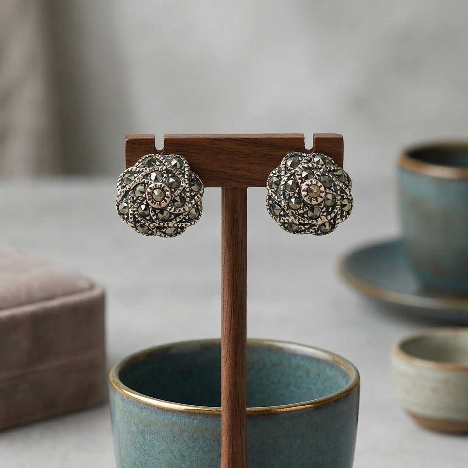 Antique Noir Rose Stud Earrings