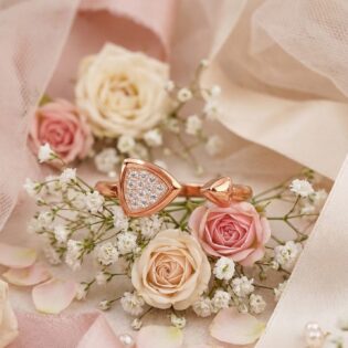 Rose Arrow Spark Ring