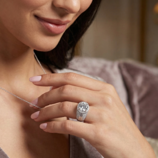 Luna Halo Majesty Ring - Image 4