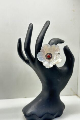 Midnight Flower Ring