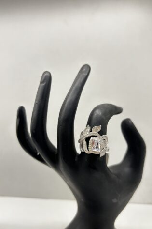 Silver Leaf Bloom Ring