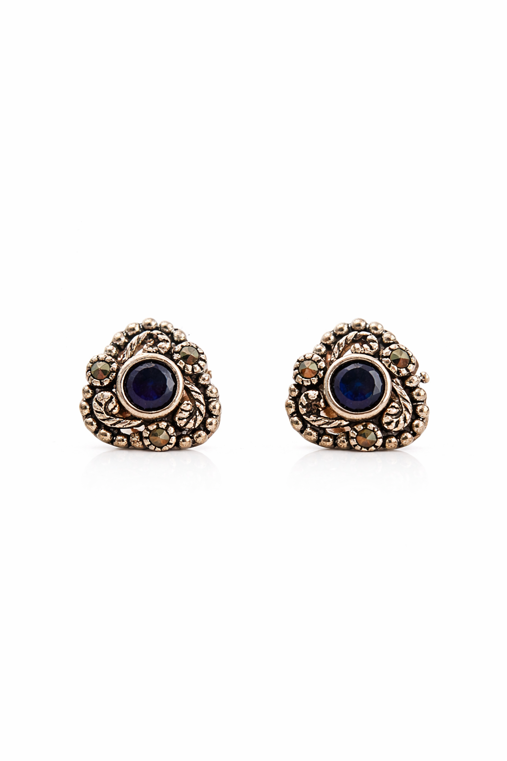 Midnight Laurel Stud Earrings