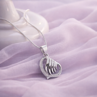 Lunara Whisper Pendant