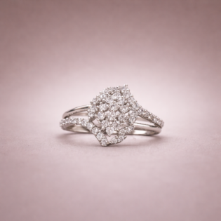 Starlace Bloom Silver Ring - Image 3