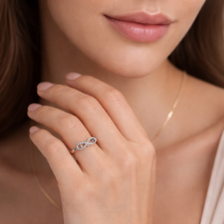 Eterna Gleam Infinity Silver Ring - Image 4