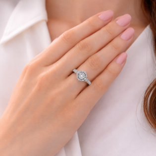 Aurora Gleam Silver Ring - Image 3
