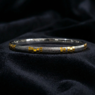 Suryamala Dot Silver Kada