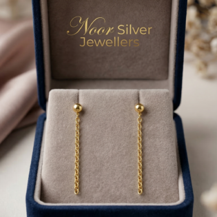 Golden Drift Chain Drop Earrings - Image 5
