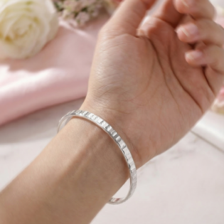 Chandrika Frost Silver Kada Bracelet - Image 5