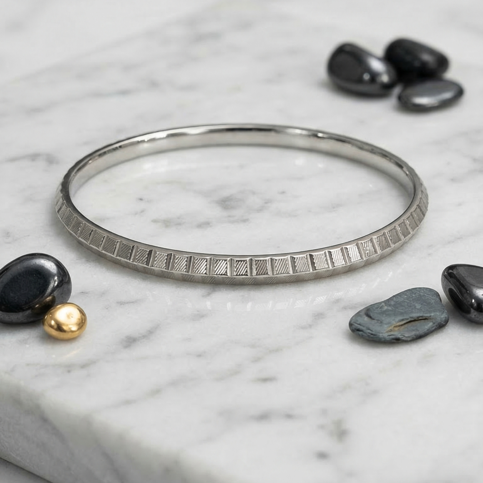 Vajrakant Grid Silver Kada