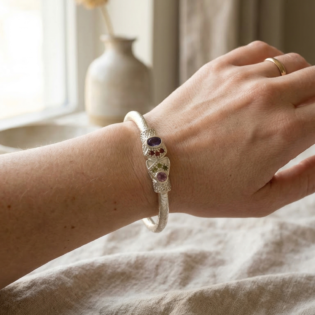 Ratna Rang Kada Bracelet - Image 4