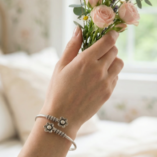 Pushpika Bloom Silver Bracelet - Image 3