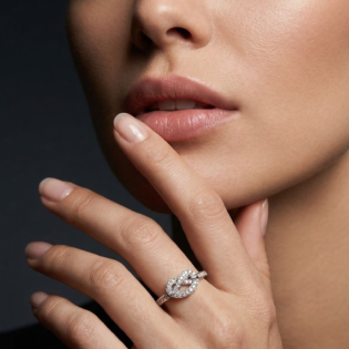 Silver Eternal Knot Sparkle Ring - Image 3