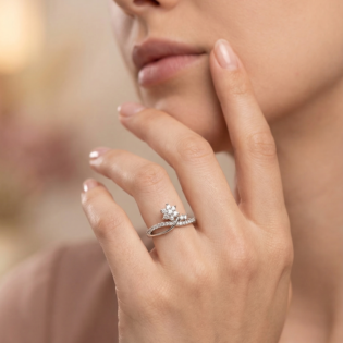 Eternal Bloom Twist Ring - Image 5