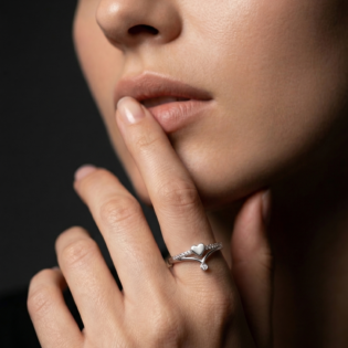 Heartline Promise Silver Ring - Image 2
