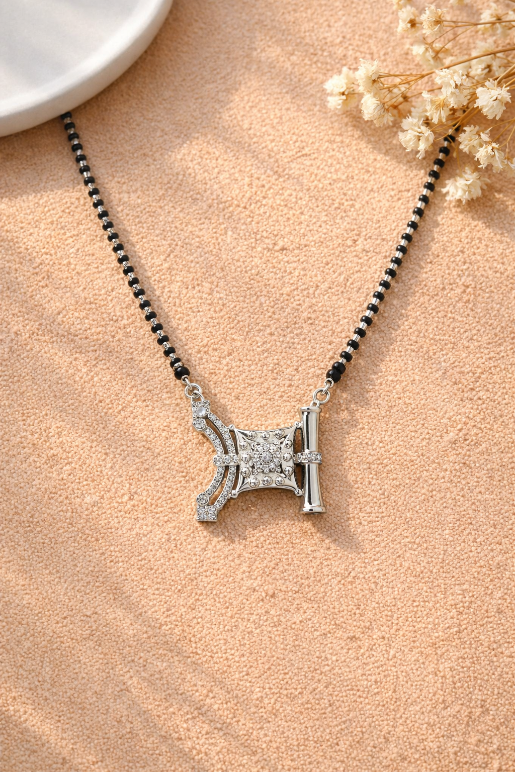 Rajveer Royal Lock Mangalsutra - Image 3