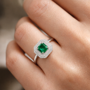 Emerald Virelle Prestige Silver Ring - Image 2