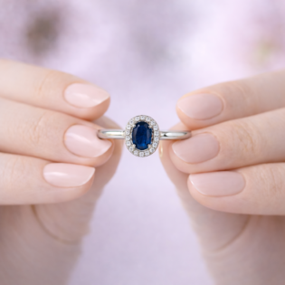 Midnight Aurelia Halo Ring - Image 5