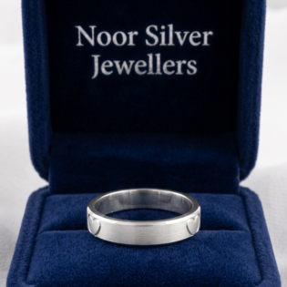 Amoro Band - Image 5
