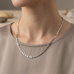 Elyra Linque Silver Chain - Image 2