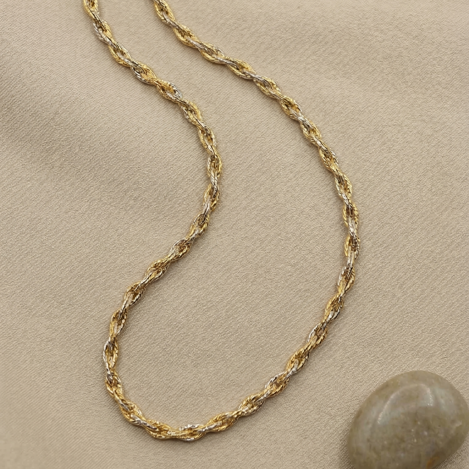 Serelune Twistra Silver Chain