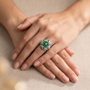 Verdina Bloom Ring - Image 5
