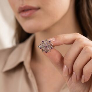 Roselira Petal Ring - Image 2