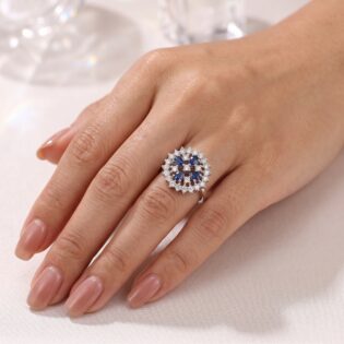Nivara Star Ring - Image 6
