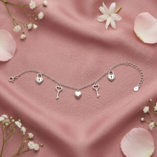 Keylisse Heartlock Bracelet