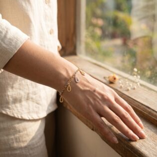 Dravelle Drop Bracelet - Image 5