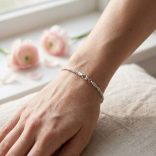 MistWeave Bracelet - Image 4